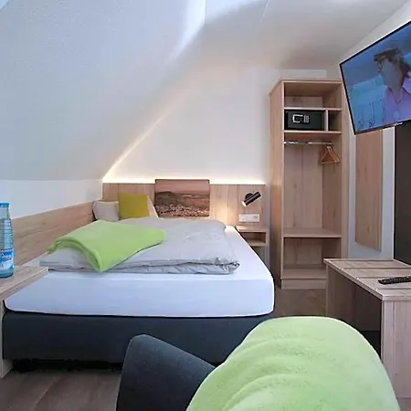 Landgasthof Linde 3*