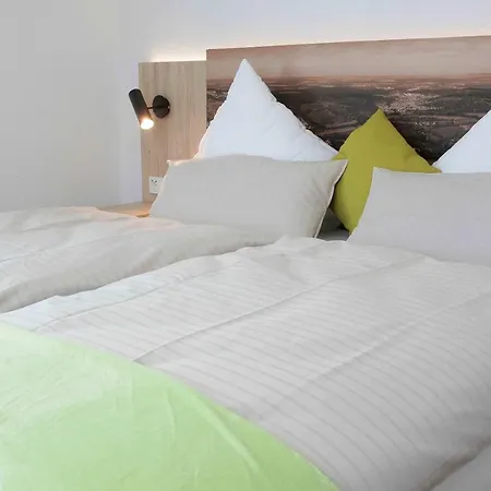 Landgasthof Linde 3*