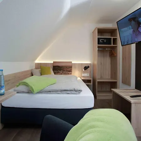 Landgasthof Linde 3* 尼尔廷根