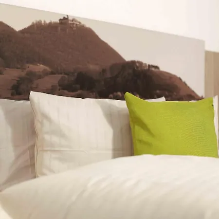 Landgasthof Linde 3*