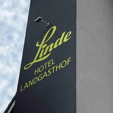 Landgasthof Linde Otel Nuertingen