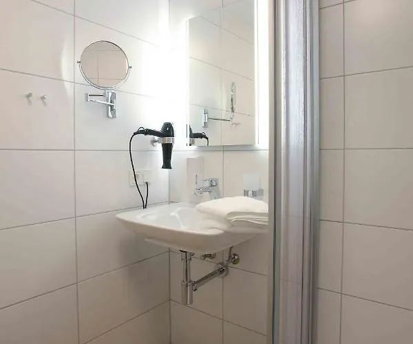 Hotel Landgasthof Linde Nuertingen