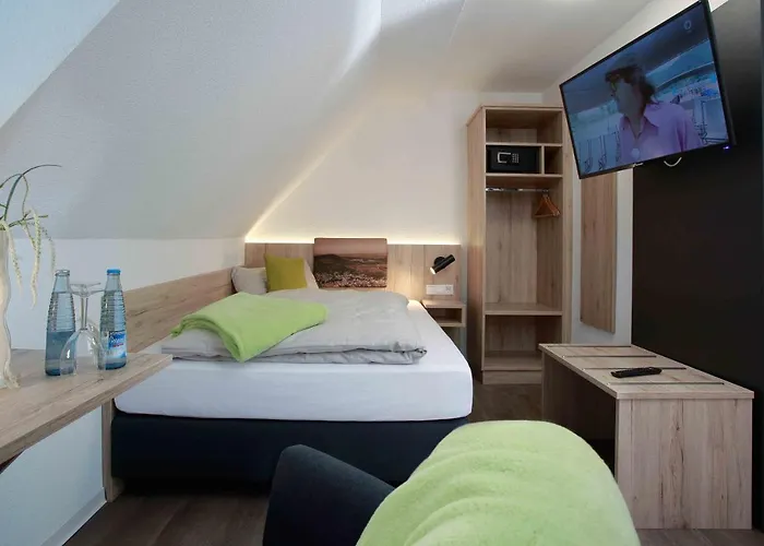 Landgasthof Linde 3* Nuertingen